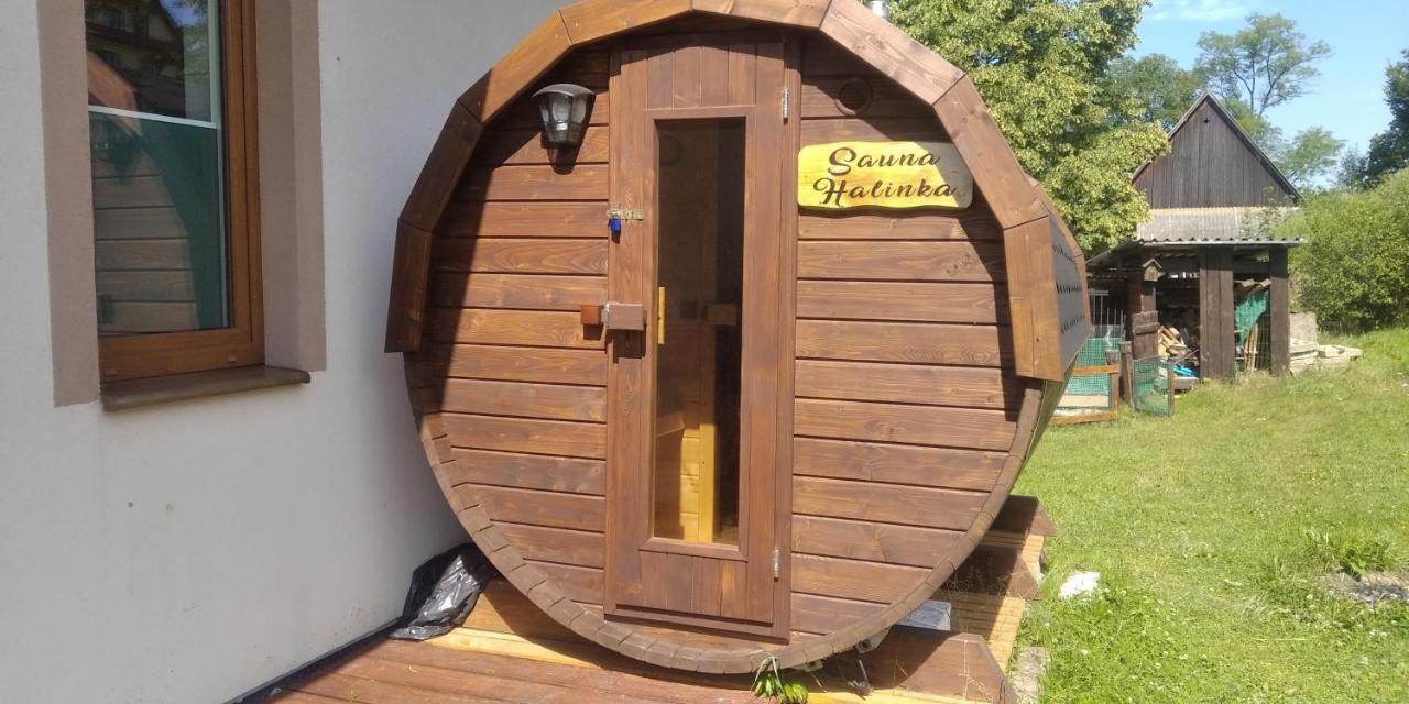 Domek Na Skarpie Zubrzyca Dolna Esterno foto