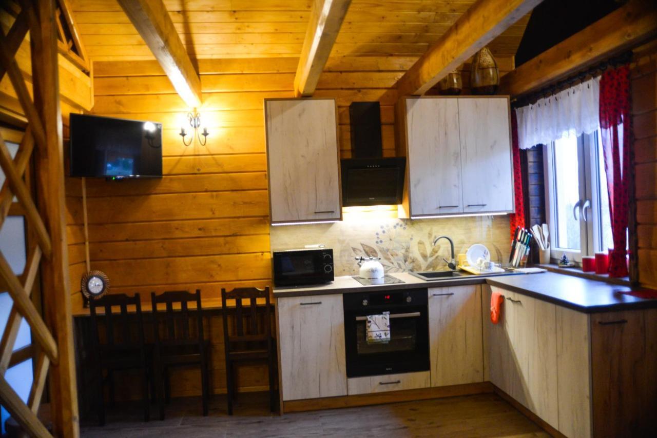 Domek Na Skarpie Zubrzyca Dolna Esterno foto